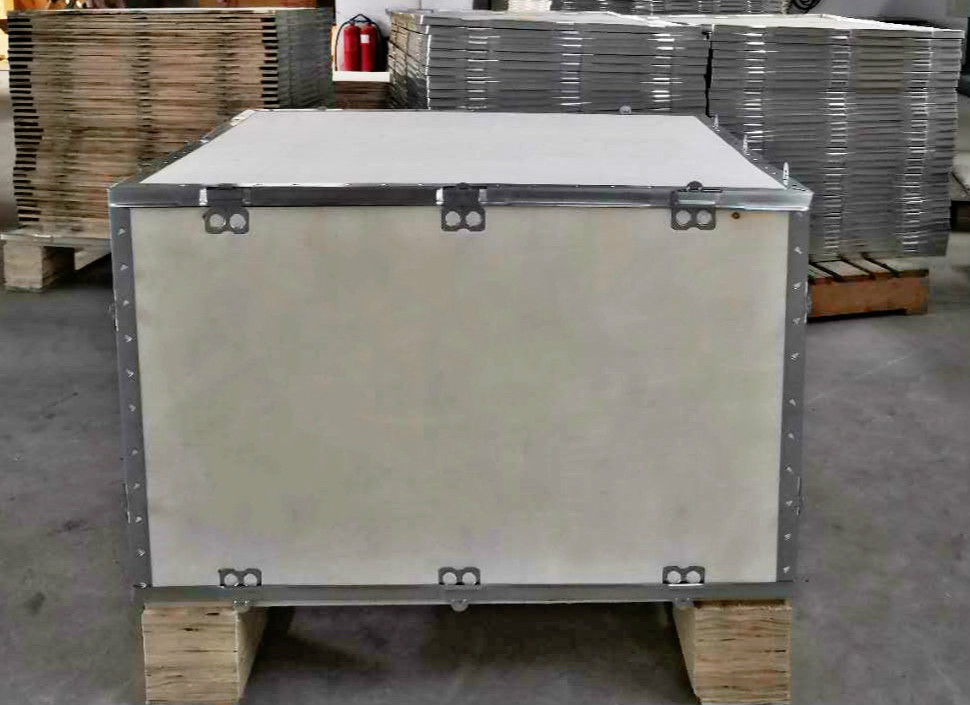 鋼帶箱是用什么板材做的？