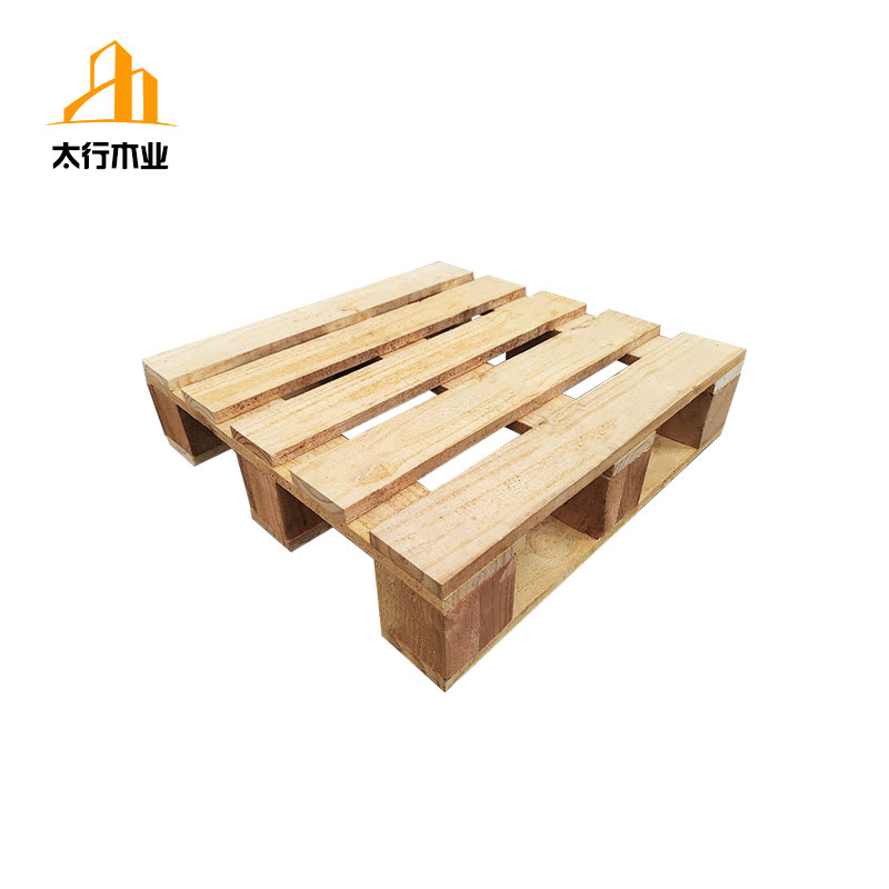 為什么重貨出口要選擇實木熏蒸托盤？